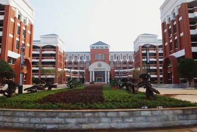 麓山国际实验小学怎么样